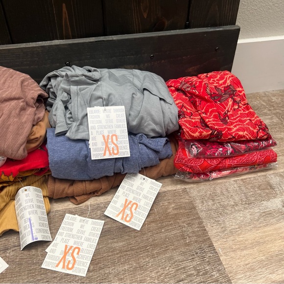BOGO | LuLaRoe Lot | 14 Items | MIXED SIZING - Picture 3 of 4